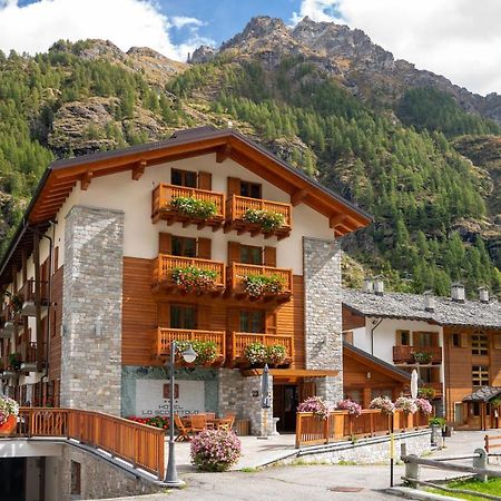 Lo Scoiattolo Hotel Gressoney-la-Trinité Extérieur photo