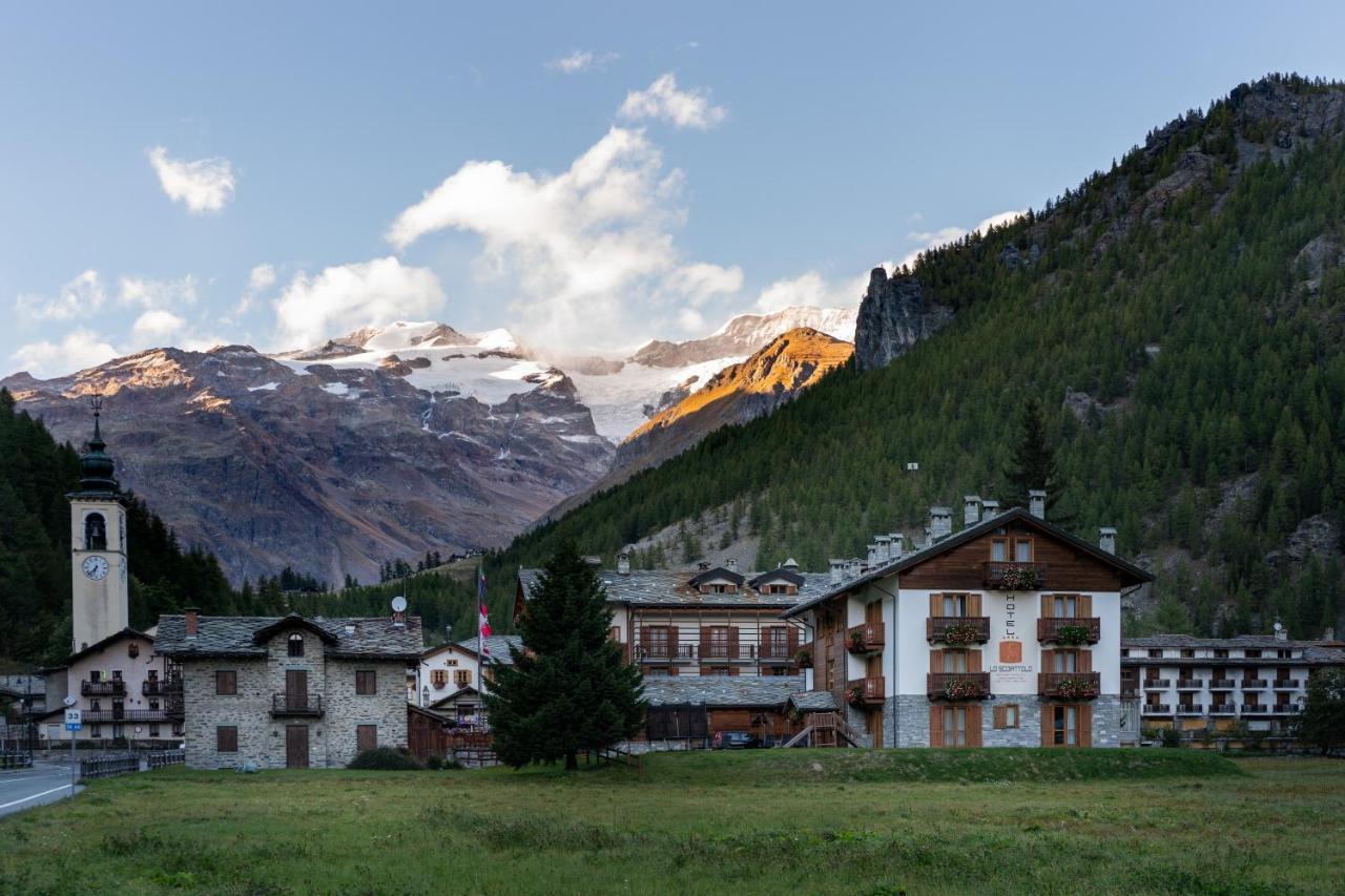 Lo Scoiattolo Hotel Gressoney-la-Trinité Extérieur photo