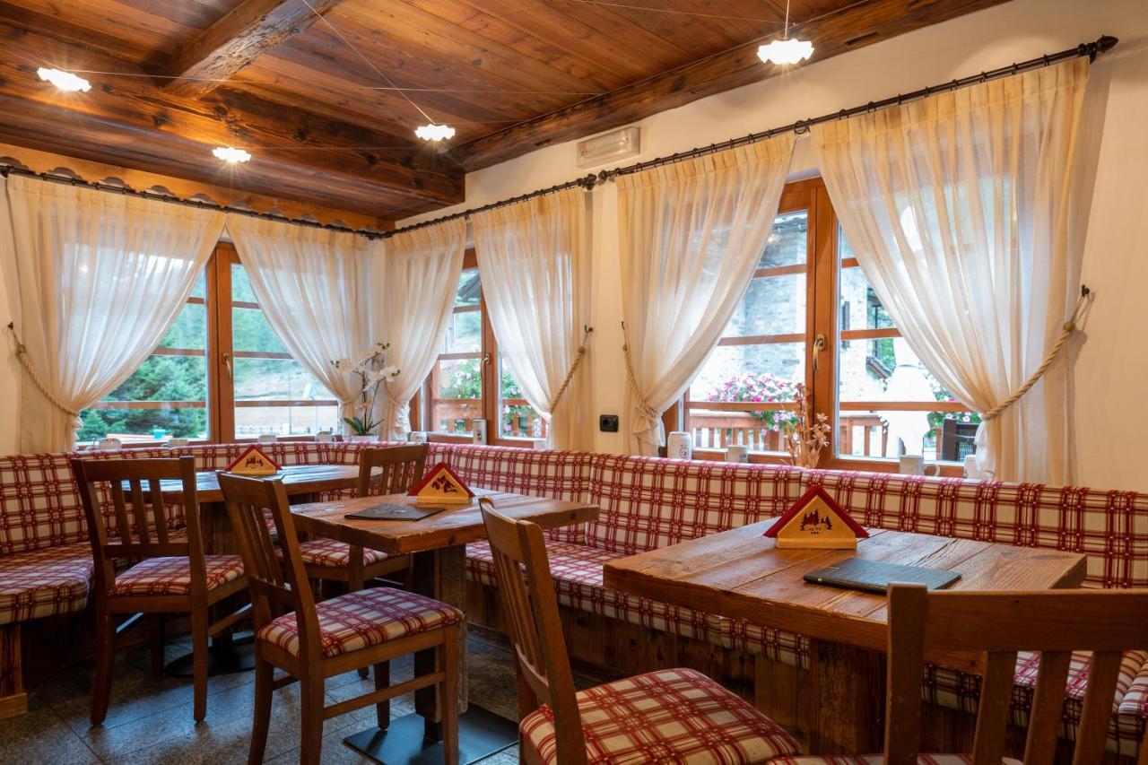 Lo Scoiattolo Hotel Gressoney-la-Trinité Extérieur photo