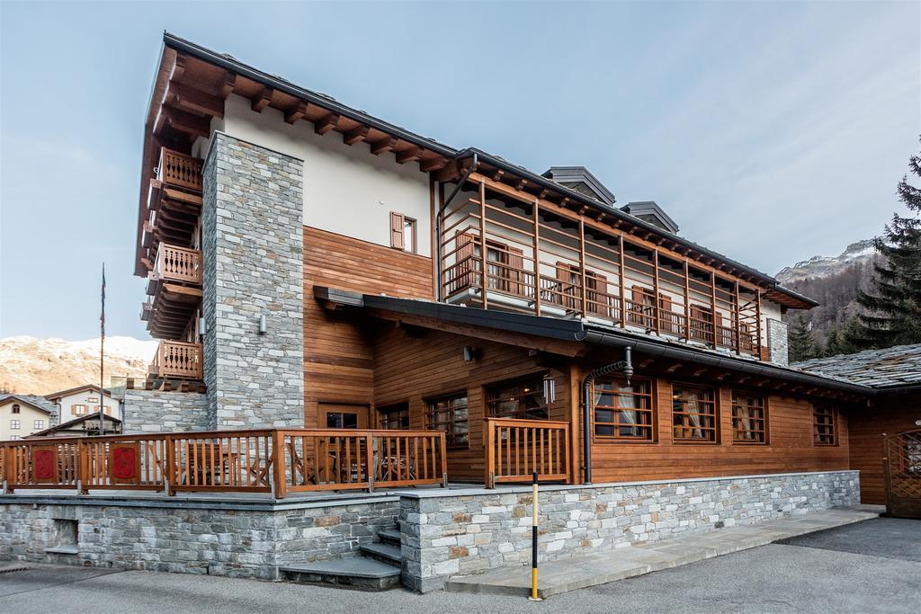 Lo Scoiattolo Hotel Gressoney-la-Trinité Extérieur photo